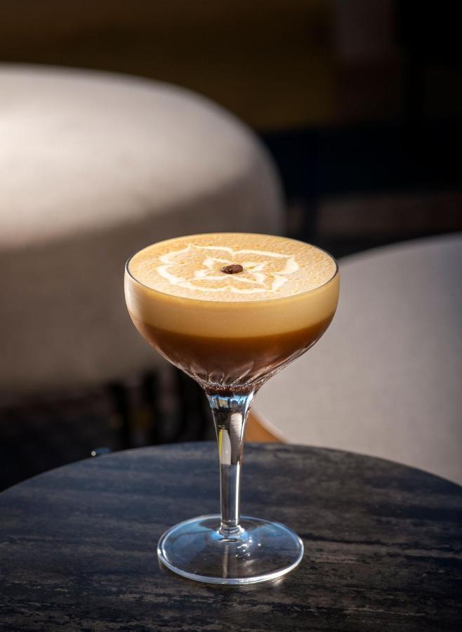 Qt Queenstown Exterior photo Espresso Martini